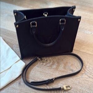 LV on the go PM Noir